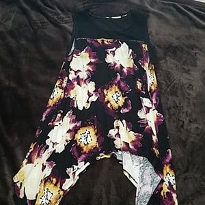 W's Medium? Flowy High-Low Tank